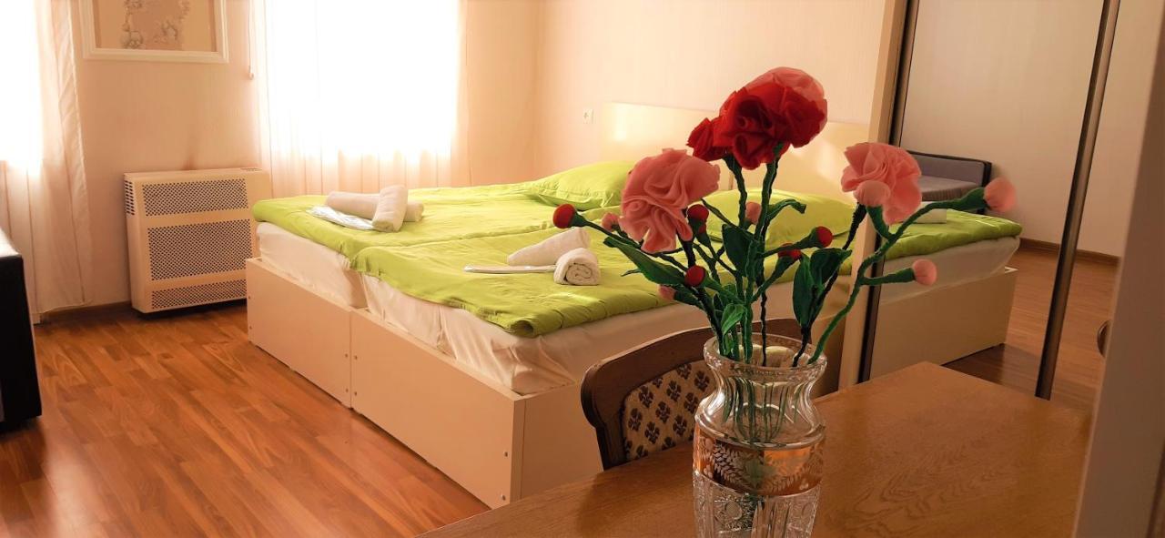 Tamara'S Apartament In Avlabari Тбілісі Екстер'єр фото