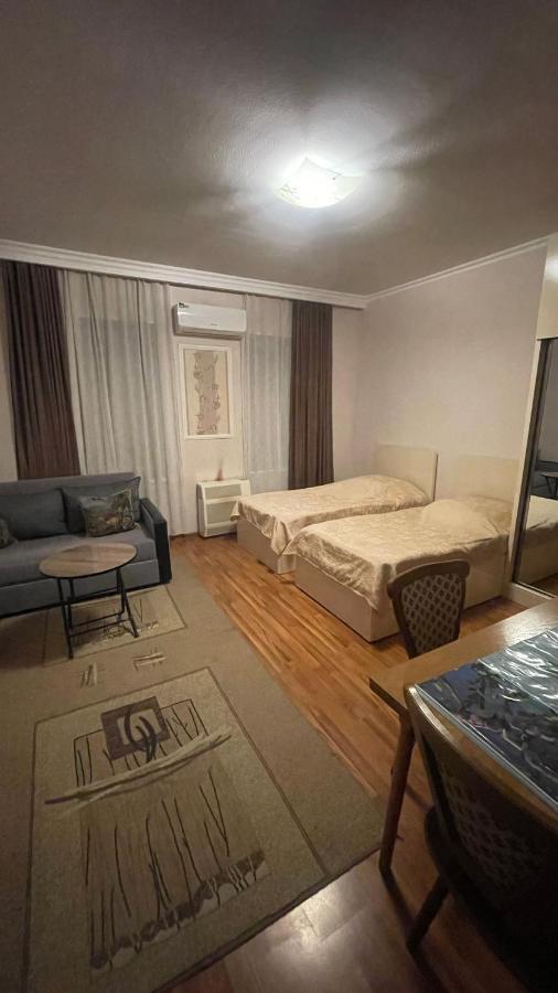 Tamara'S Apartament In Avlabari Тбілісі Екстер'єр фото